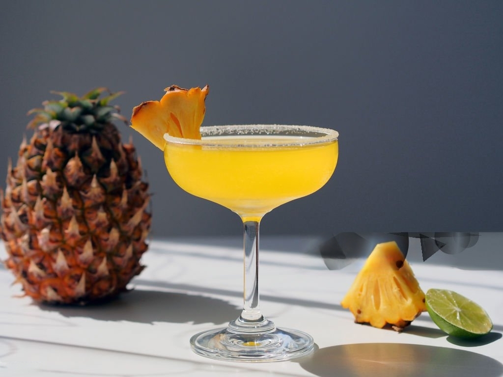 organic tequila cocktails with pineapple juice