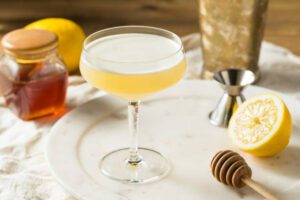 honey cocktail recipe