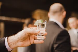 Does tequila help for tooth pain